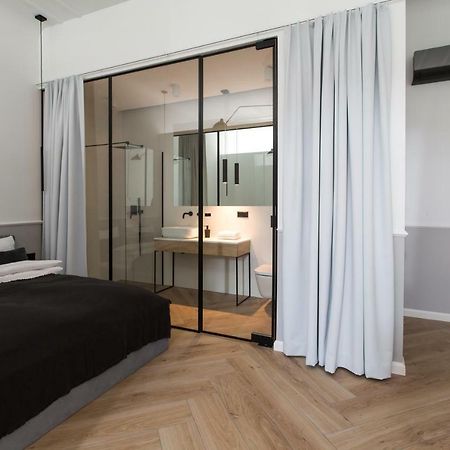 Homewell Boutique Apartments Poznaň Exteriér fotografie
