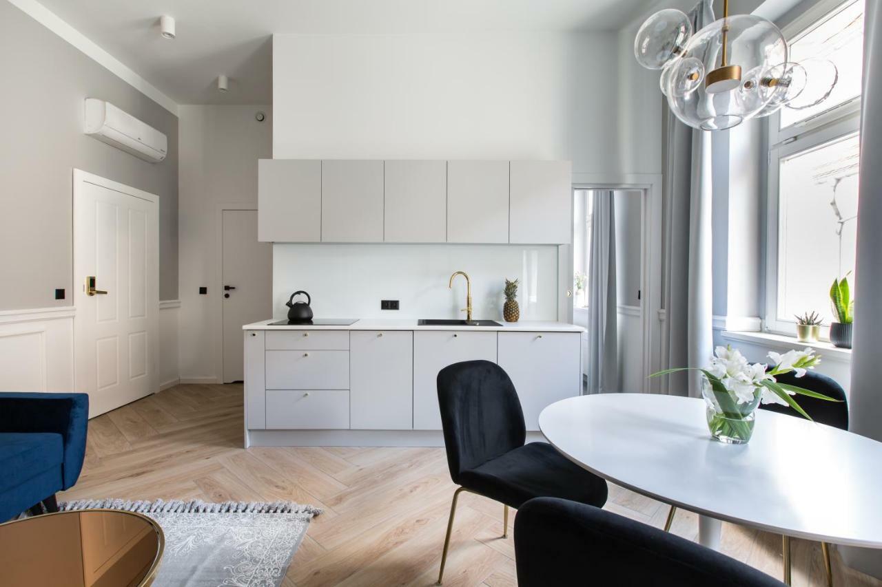 Homewell Boutique Apartments Poznaň Exteriér fotografie